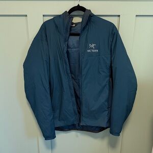 Arc'teryx Men's Puffer Jacket - Teal Blue